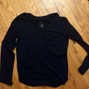 So Favorite V- Neck long sleeve tee